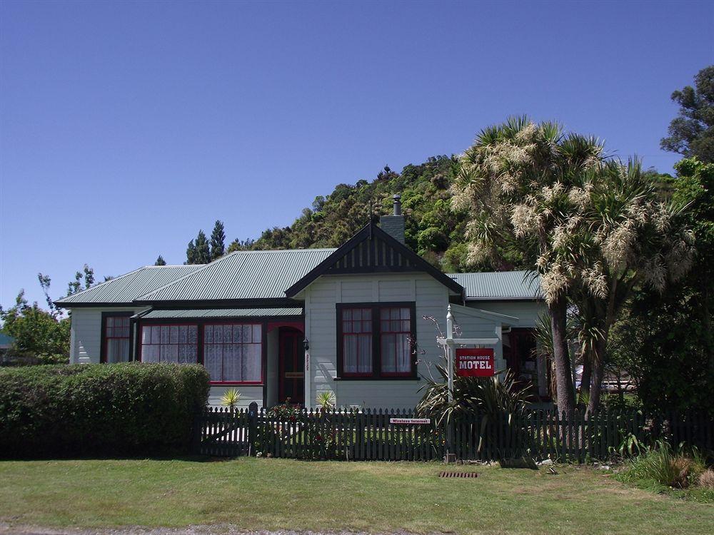 The Station House Motel Collingwood Exterior photo