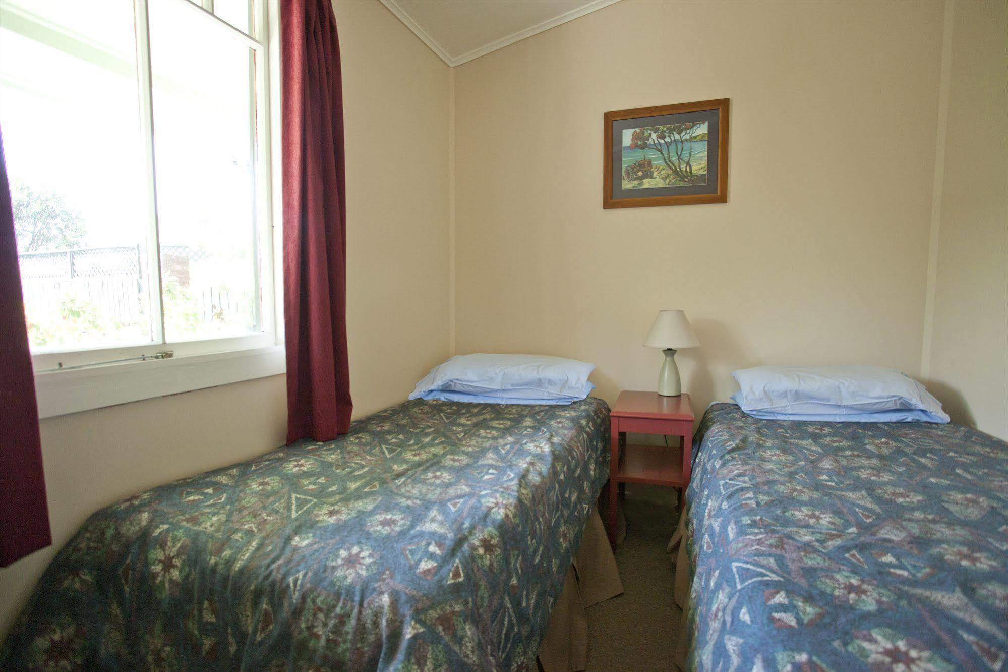 The Station House Motel Collingwood Exterior photo