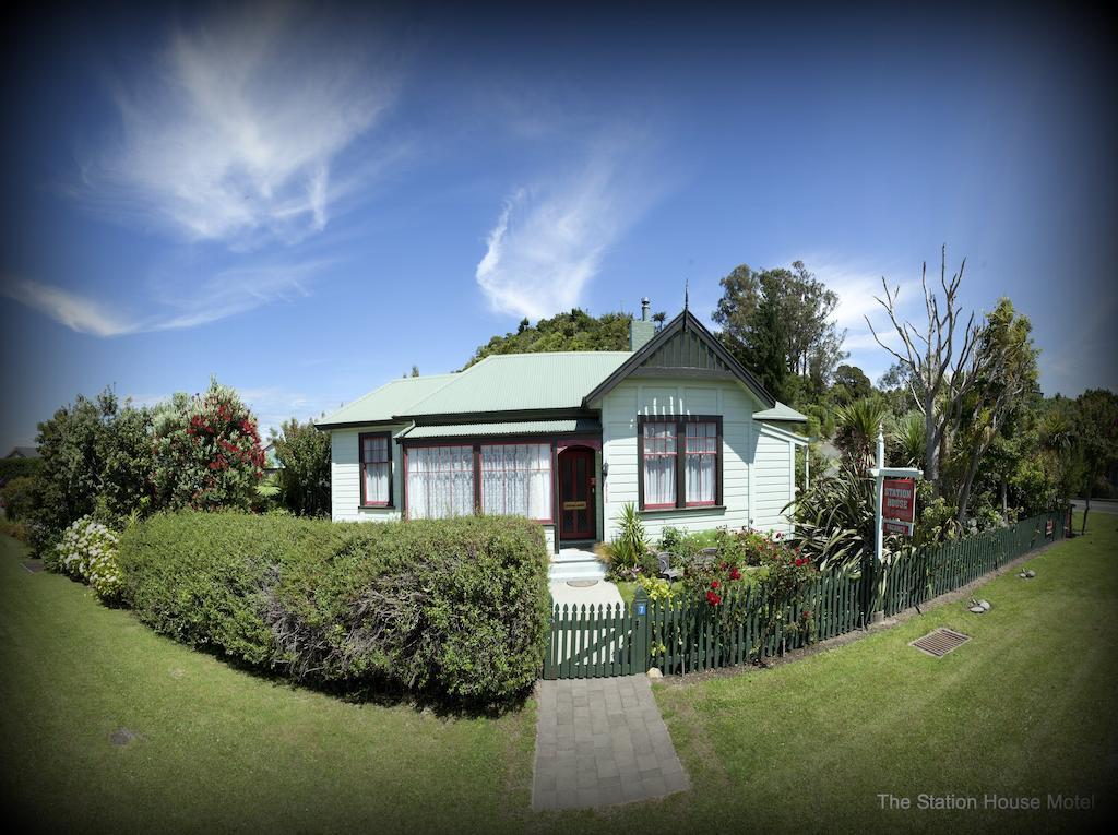 The Station House Motel Collingwood Exterior photo